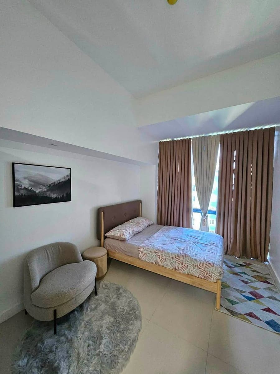 for RENT studio unit at 38th Park Avenue (inside IT Park) FULLY FURNISHED! - photo 1