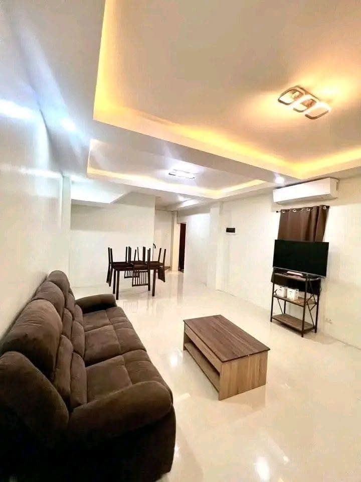 🏡 𝟑-𝐒𝐭𝐨𝐫𝐞𝐲 𝐓𝐨𝐰𝐧𝐡𝐨𝐮𝐬𝐞 𝐟𝐨𝐫 𝐑𝐞𝐧𝐭 – 𝐋𝐚𝐡𝐮𝐠, 𝐂𝐞𝐛𝐮 𝐂𝐢𝐭𝐲 - photo 3