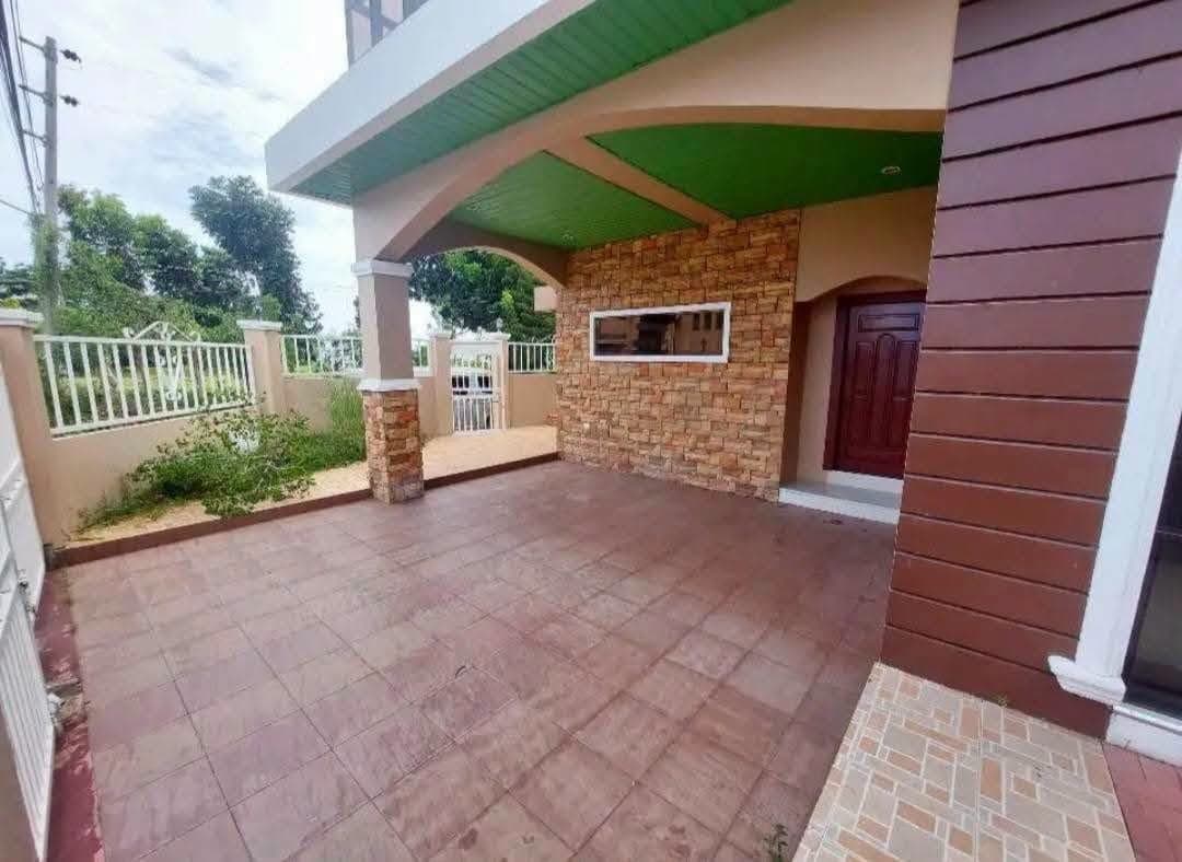 For Rent House and Lot - photo 2