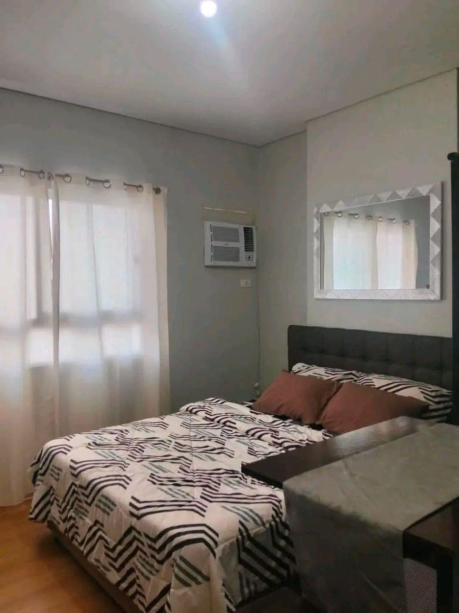 studio for rent - photo 4