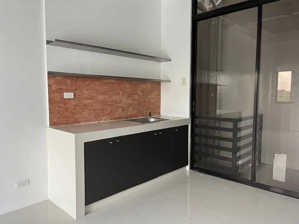 𝗔𝗽𝗮𝗿𝘁𝗺𝗲𝗻𝘁 𝗳𝗼𝗿 𝗿𝗲𝗻𝘁 𝗩 𝗥𝗮𝗺𝗮 𝗔𝘃𝗲. 𝗖𝗲𝗯𝘂 𝗖𝗶𝘁𝘆 - photo 1