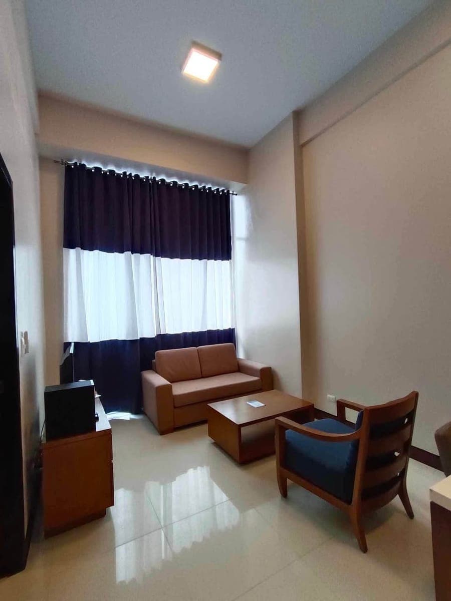 PTPA: Condominium Units For Lease - photo 3