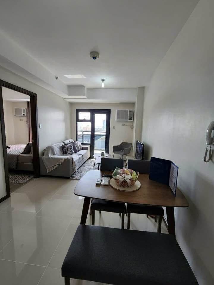 🏢 Furnished 1-Bedroom Condo for Rent. - photo 1