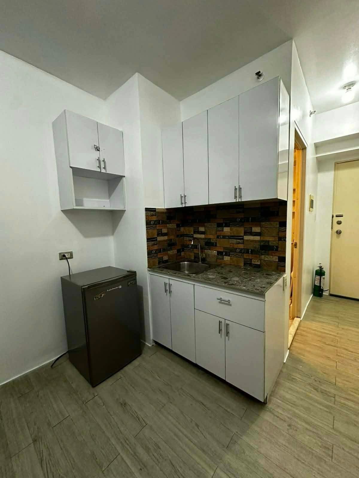 Studio Fully Furnished for Rent - photo 5