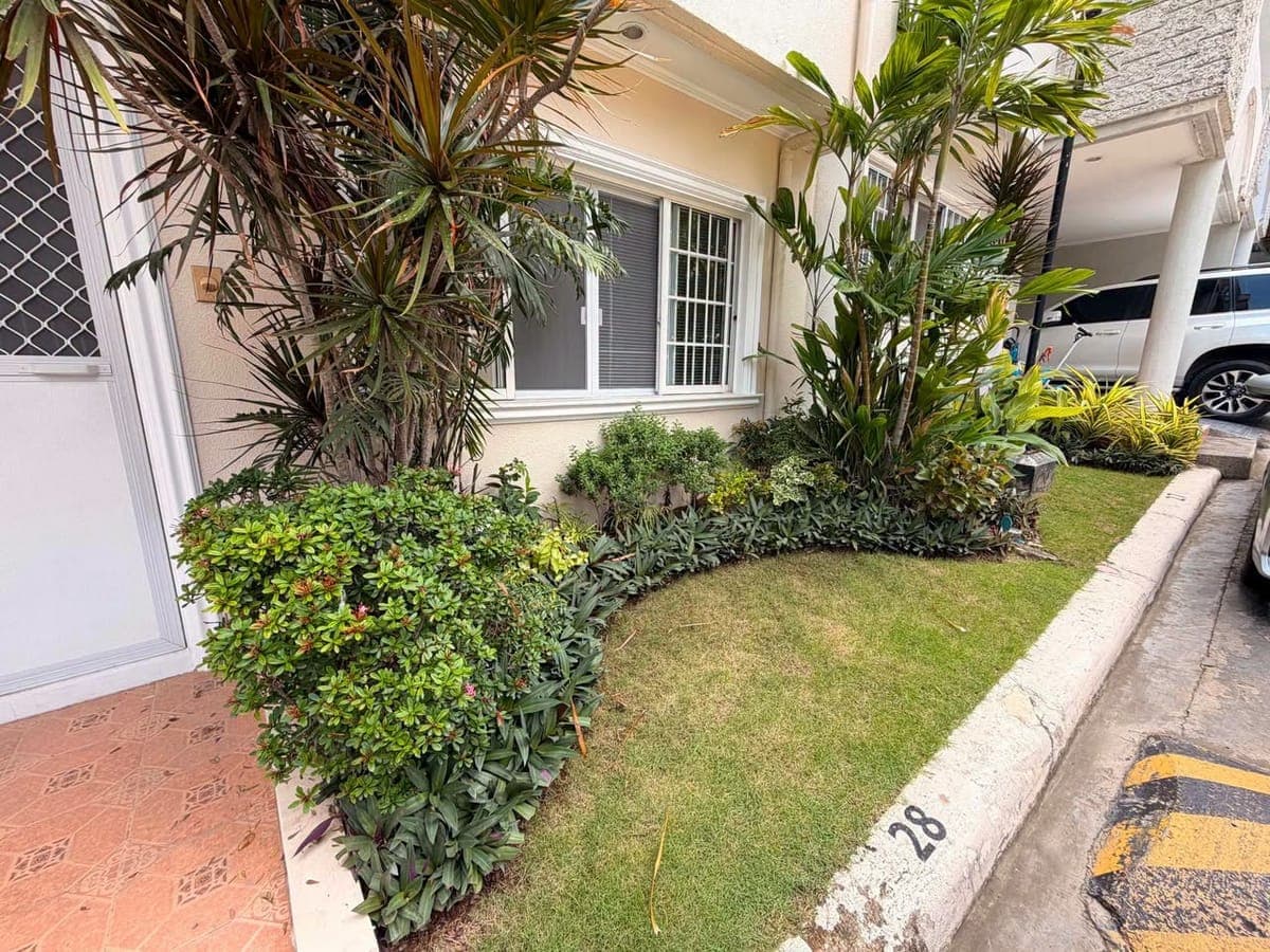 For Rent or Sale: Newly Renovated 3 Bedroom House in Villa Terrace Mandaue City with Attic - photo 3