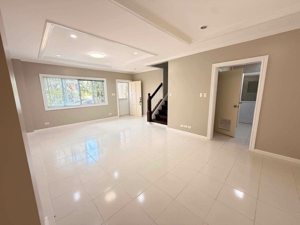 For Rent or Sale: Newly Renovated 3 Bedroom House in Villa Terrace Mandaue City with Attic - photo 4