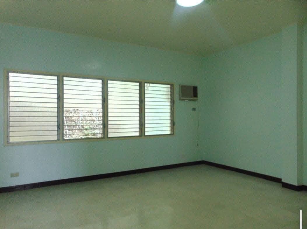 Bungalow House for Rent – Banilad, Cebu City - photo 5