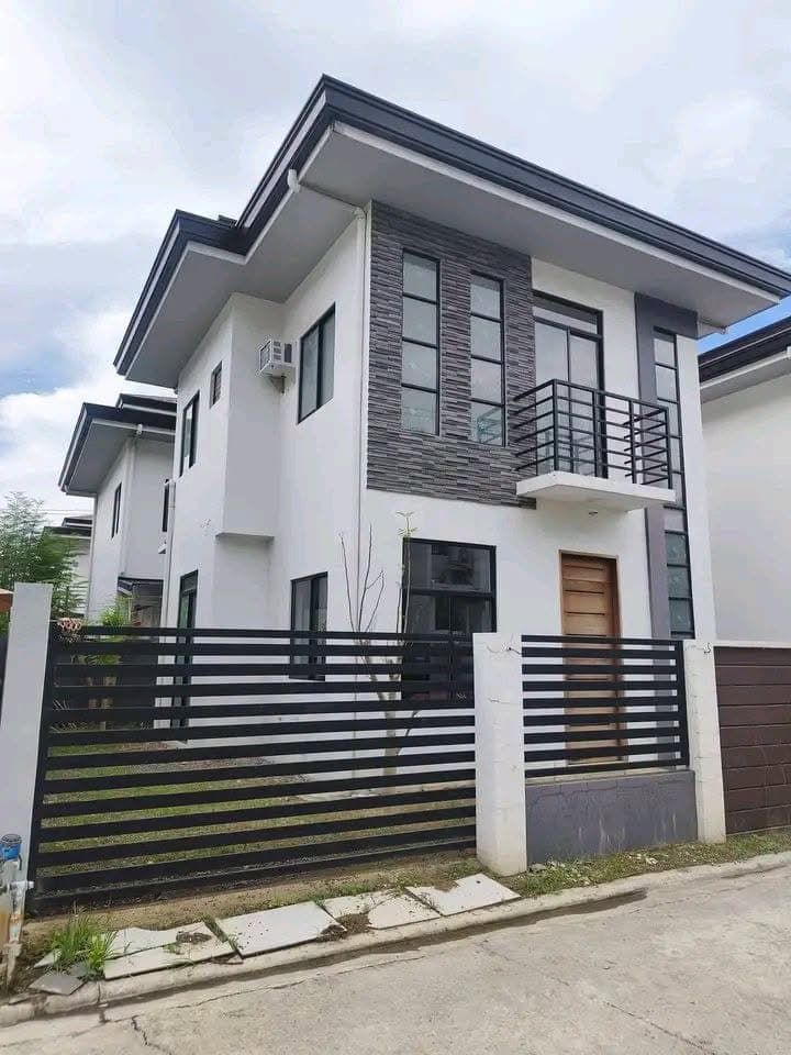 FOR RENT: 3-Bedroom House – North Verdana - photo 1