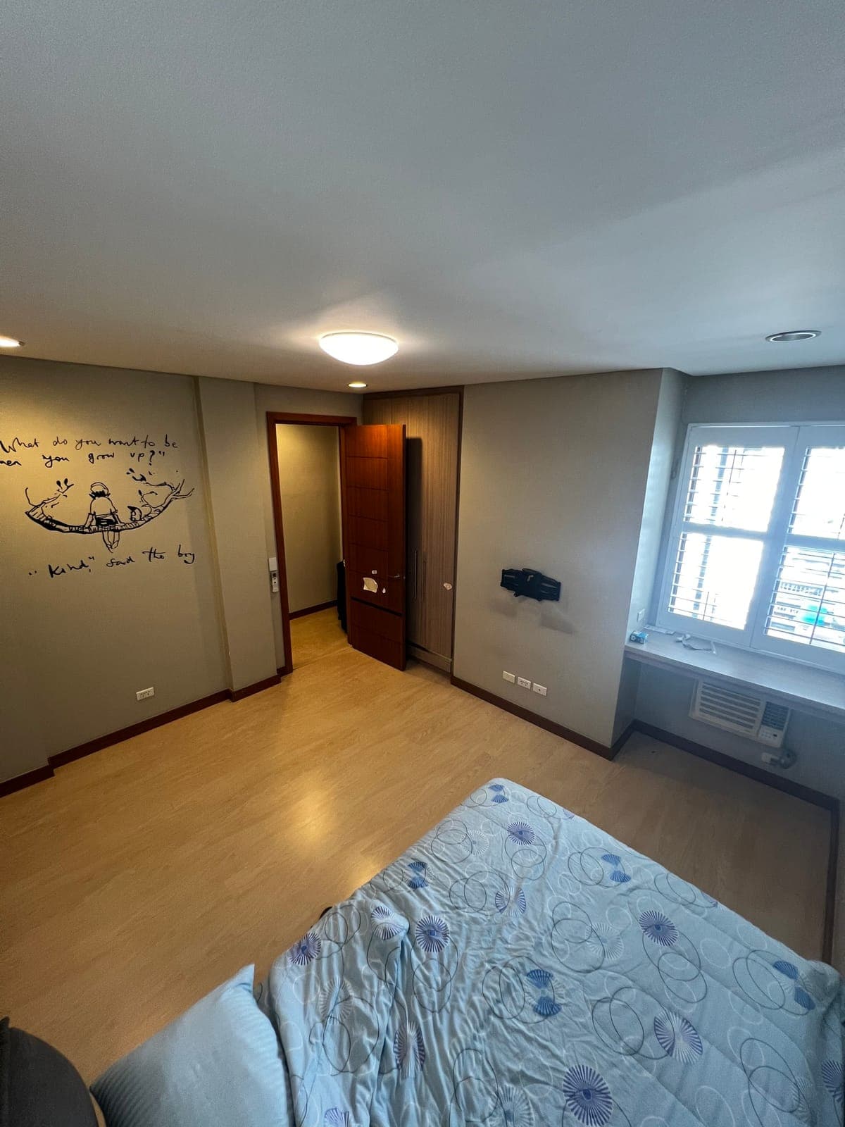 FOR RENT: SEMI-FURNISHED TOWNHOUSE - photo 1