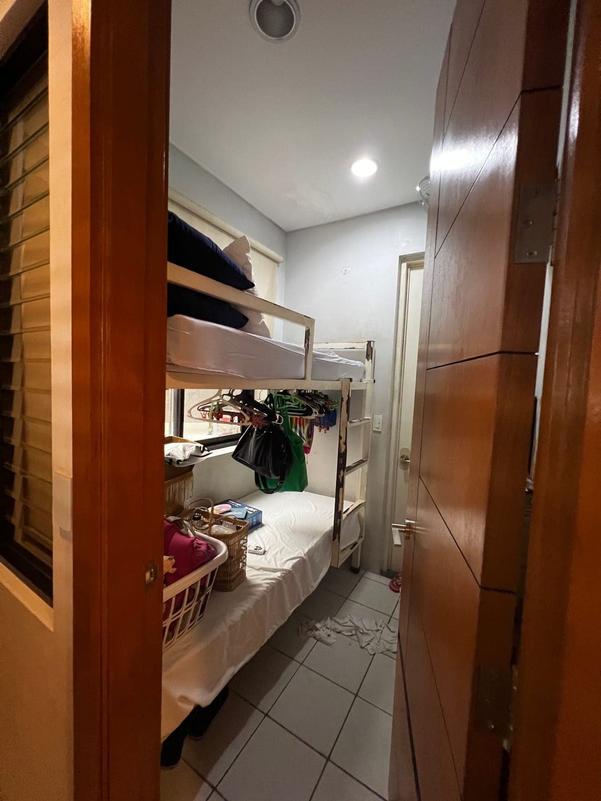 FOR RENT: SEMI-FURNISHED TOWNHOUSE - photo 25