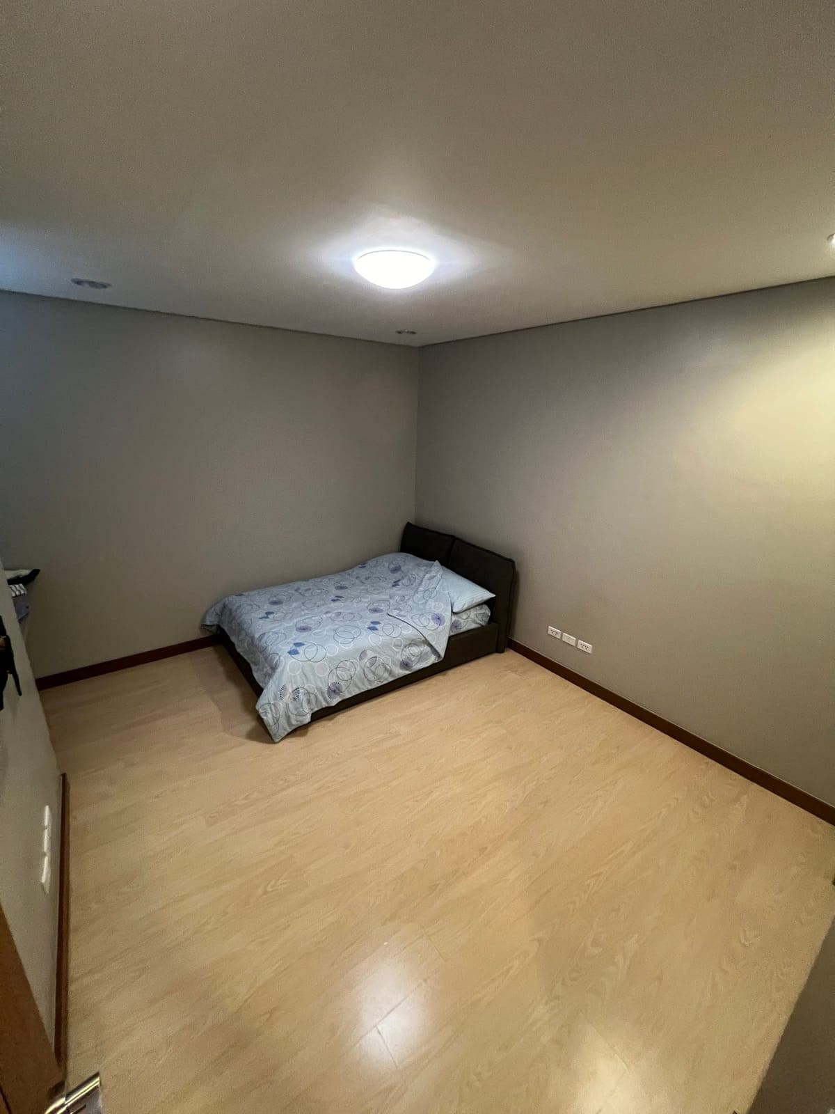 FOR RENT: SEMI-FURNISHED TOWNHOUSE - photo 33