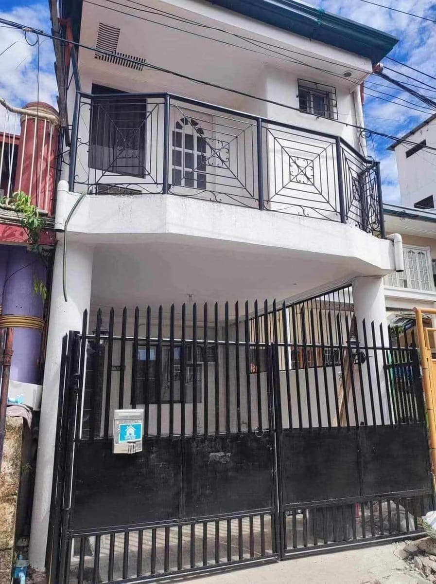 HOUSE FOR RENT ‼️ - photo 1