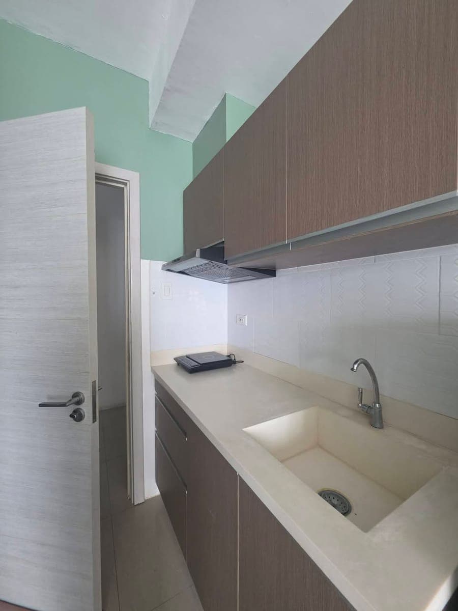 🏙️ FOR RENT – West Jones Residences, Cebu City - photo 4