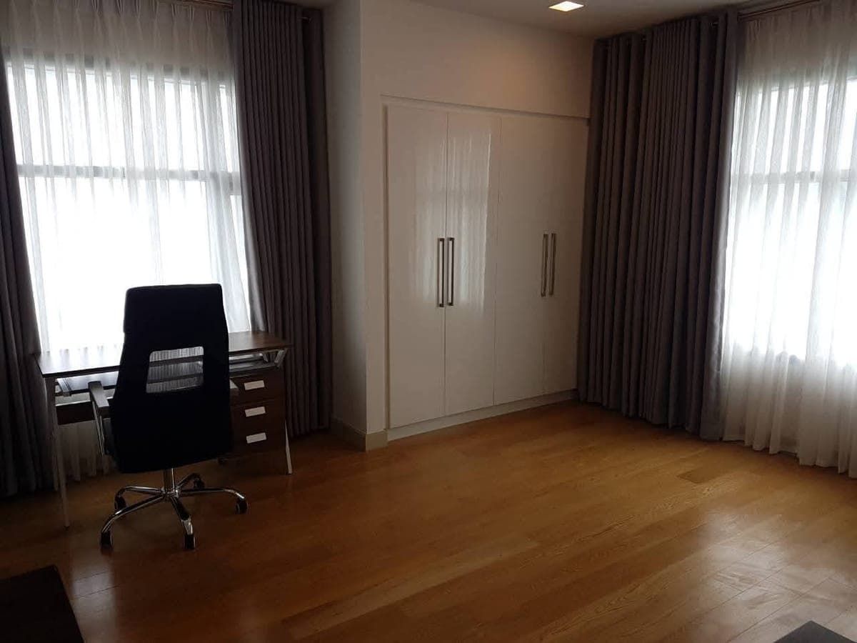🏡 2 BR FOR RENT IN PARKPOINT CONDO❗ - photo 4