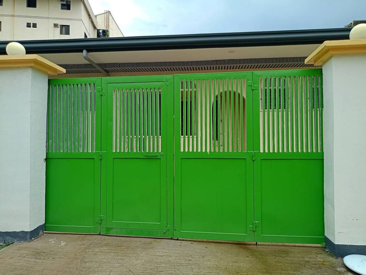 Very Spacious House For Rent in Banilad Cebu City! - photo 2