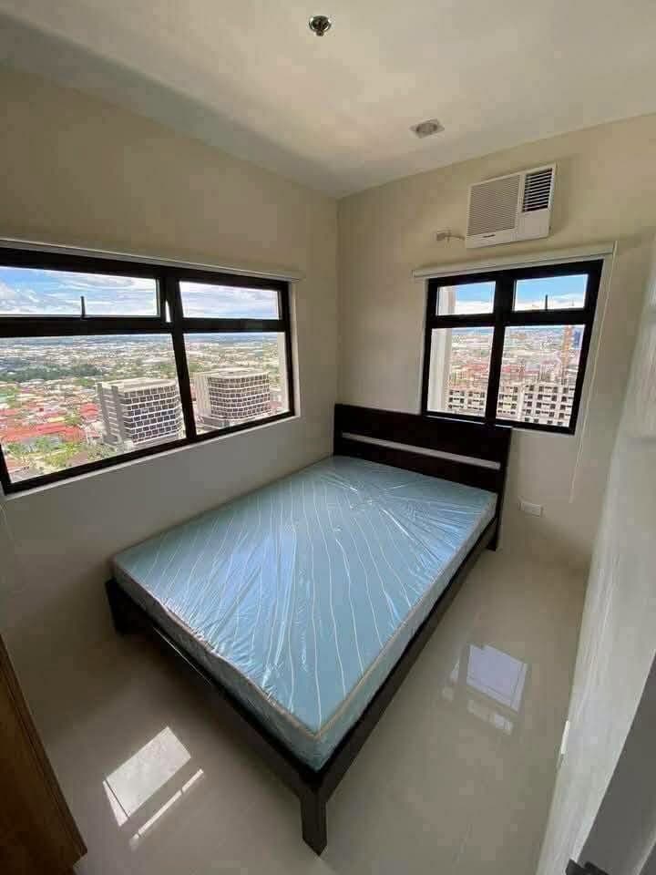 FOR RENT: 1-Bedroom Seaview High-Floor Unit – The Midpoint Residences - photo 2