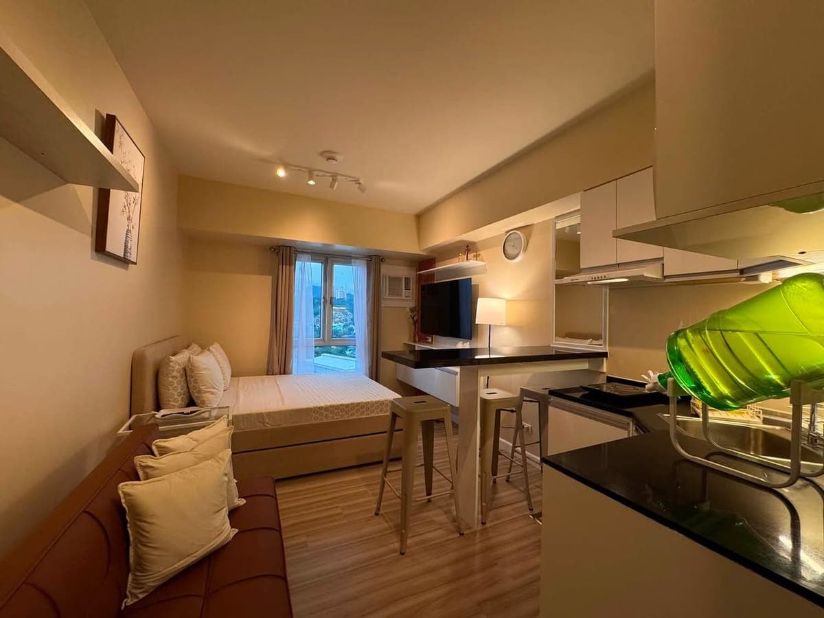 ✨ Brand New Studio Condo for Rent - photo 2
