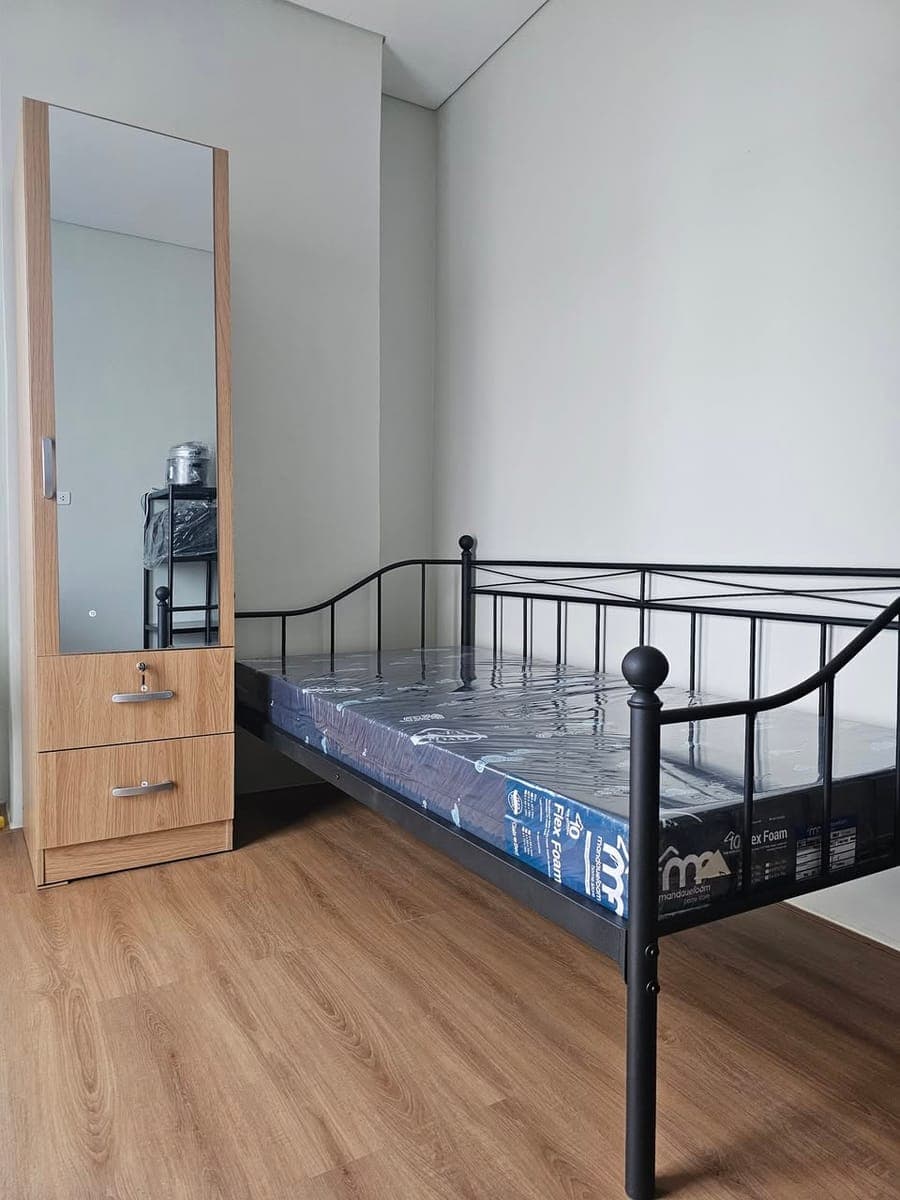 **Studio Unit with Balcony for Rent** - photo 4