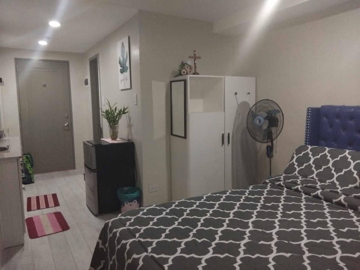 📣DIRECT OWNER ‼️👇👇my studio type with balcony and PARKING FOR RENT - photo 2