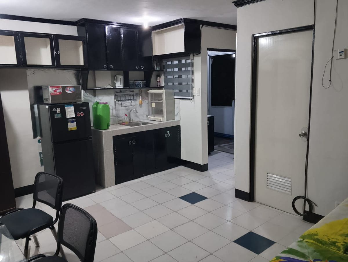 STUDIO TYPE FOR RENT 13,500 MONTHLY - photo 2