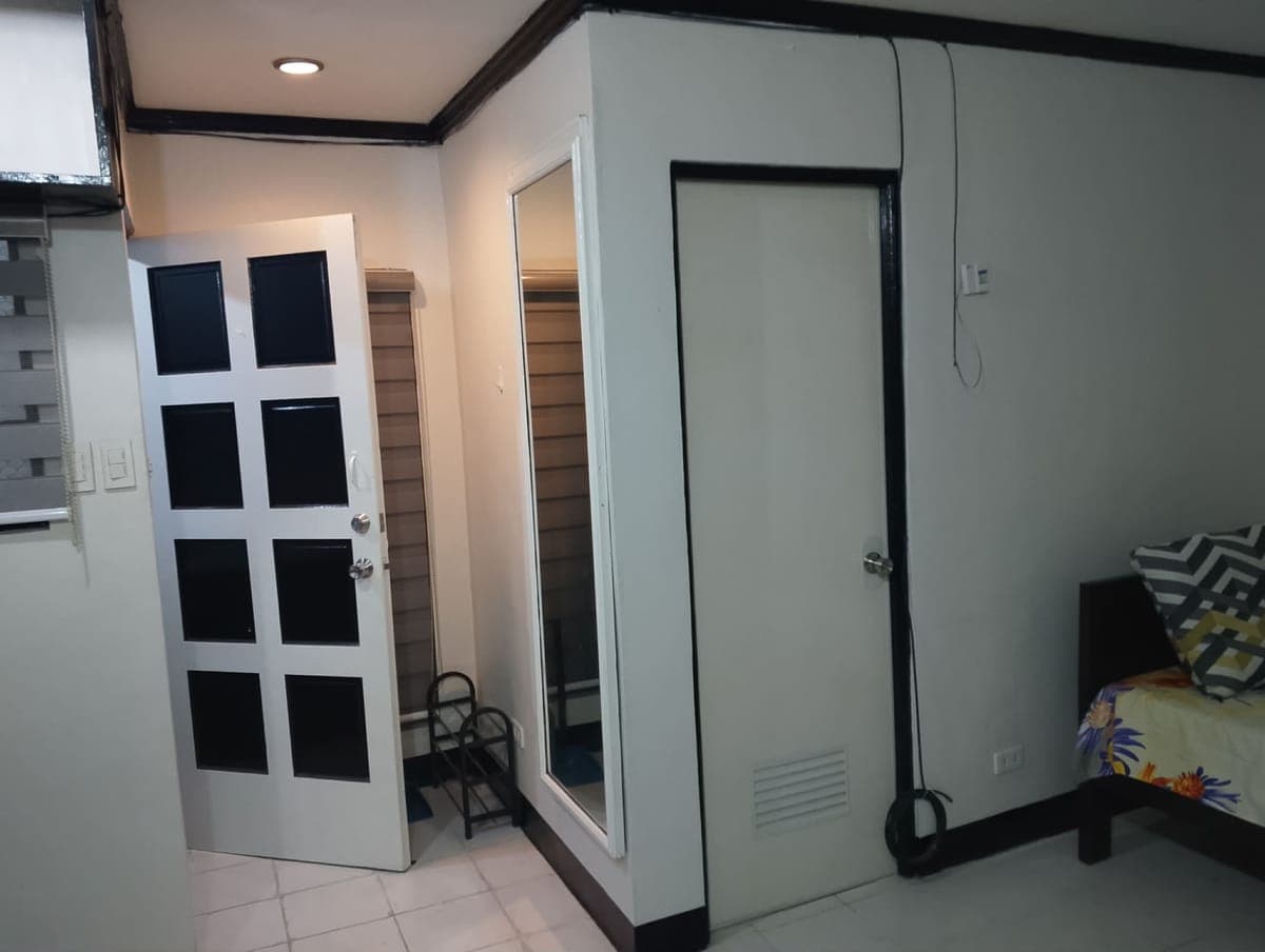 STUDIO TYPE FOR RENT 13,500 MONTHLY - photo 7