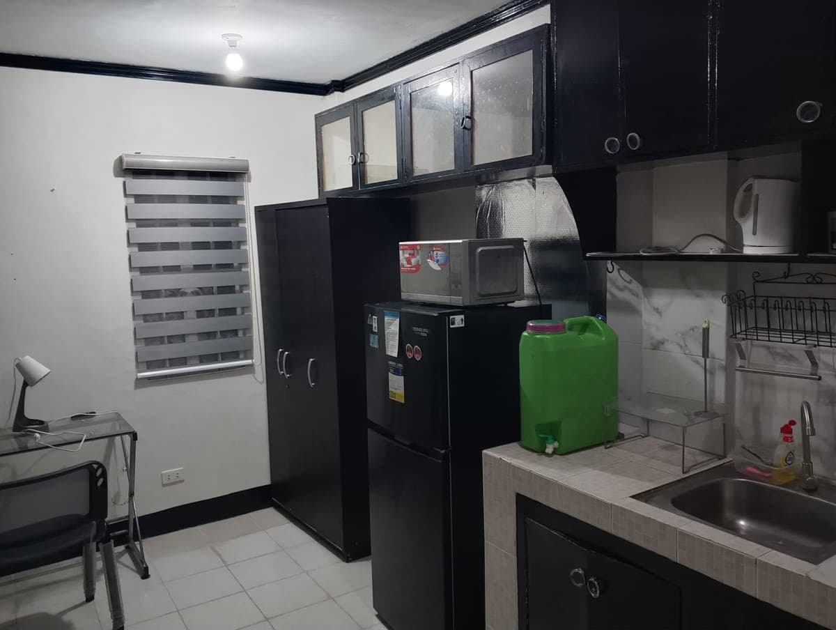 STUDIO TYPE FOR RENT 13,500 MONTHLY - photo 8