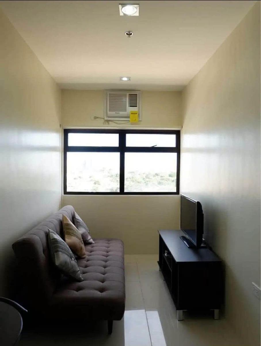 FOR RENT - photo 2