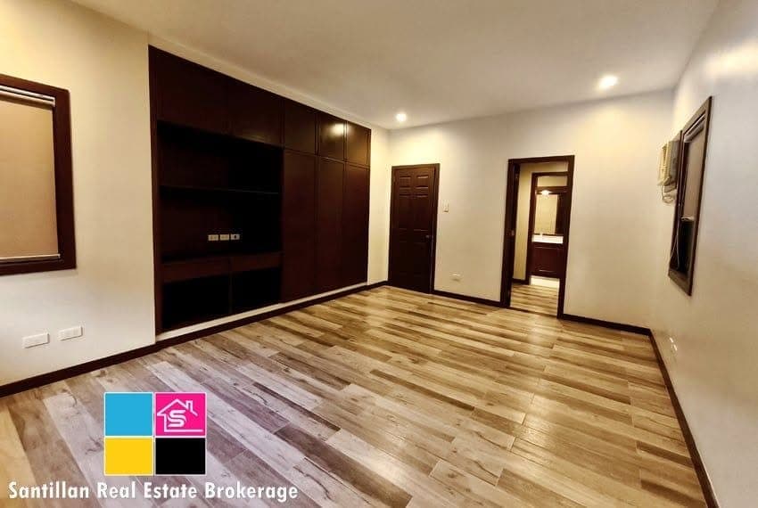 **🏡✨ HOUSE FOR RENT IN PASEO JOHN MARIA LUISA, BANILAD, CEBU CITY 🌿 ** - photo 2
