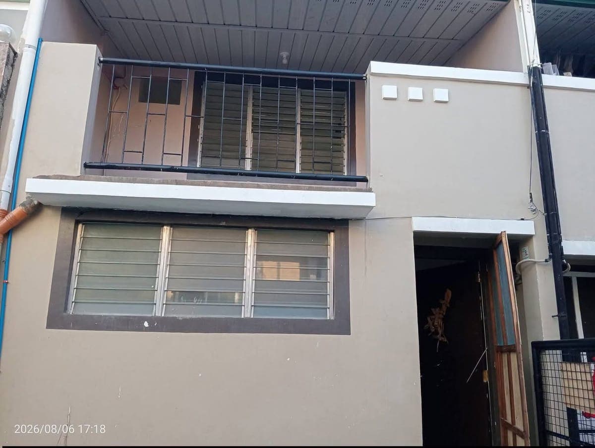 🏡 | 2-Storey Townhouse for Rent - photo 2