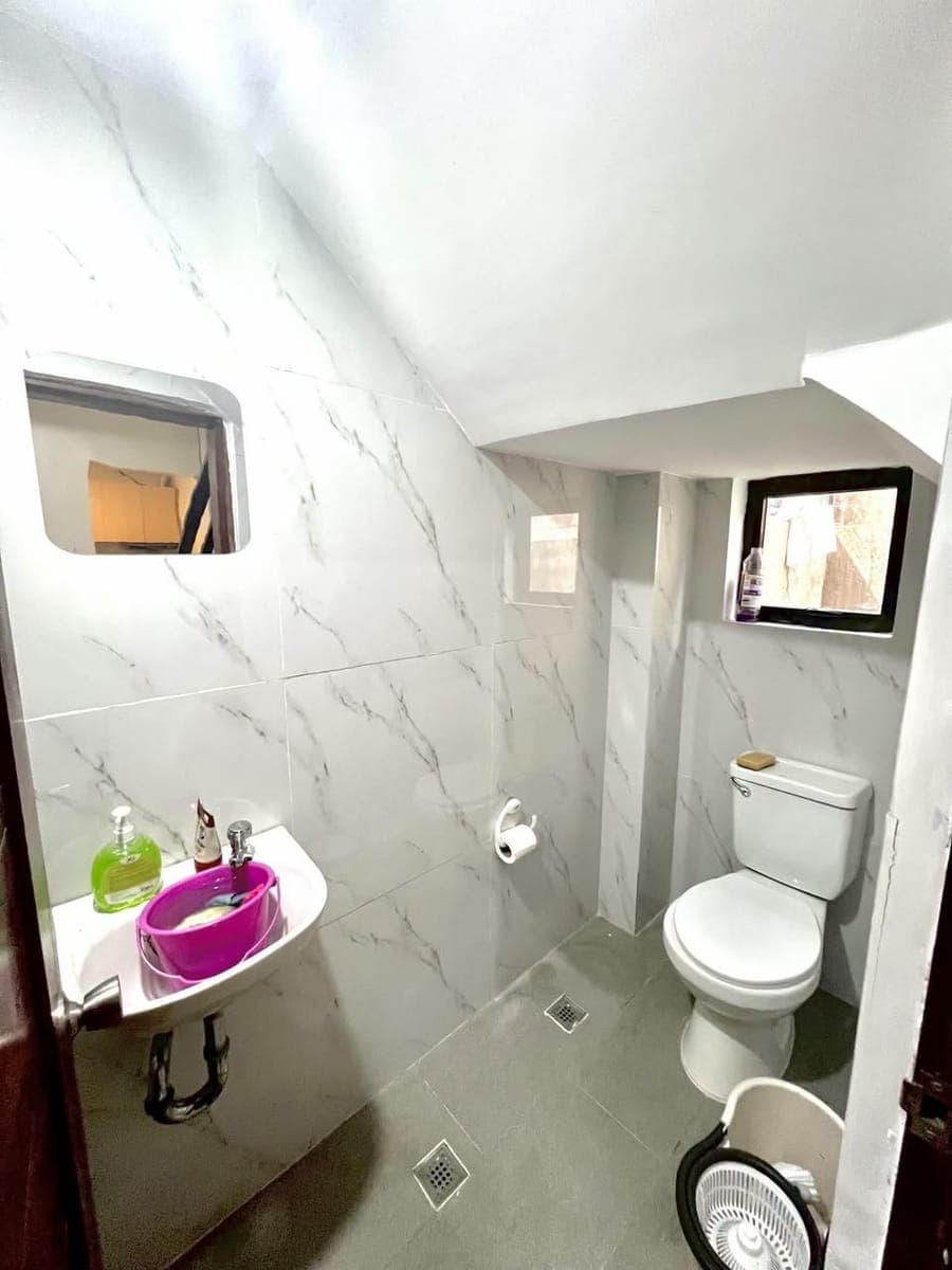 🏢 Modern 3-Storey 3BR House in Lahug – Perfect for the family! - photo 4