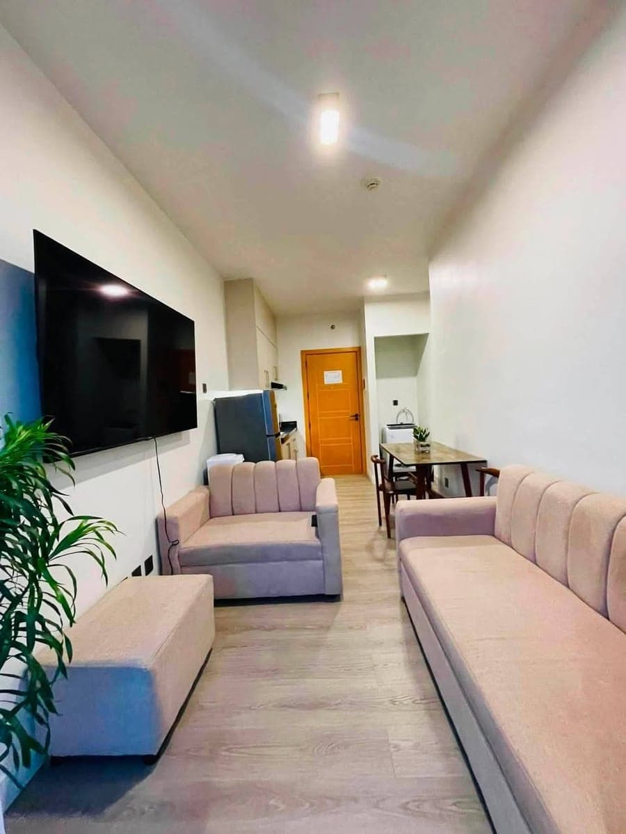 ,👉Antara  Talisay 1 Bedroom For Rent Fully Furnished Unit with balcony - photo 2