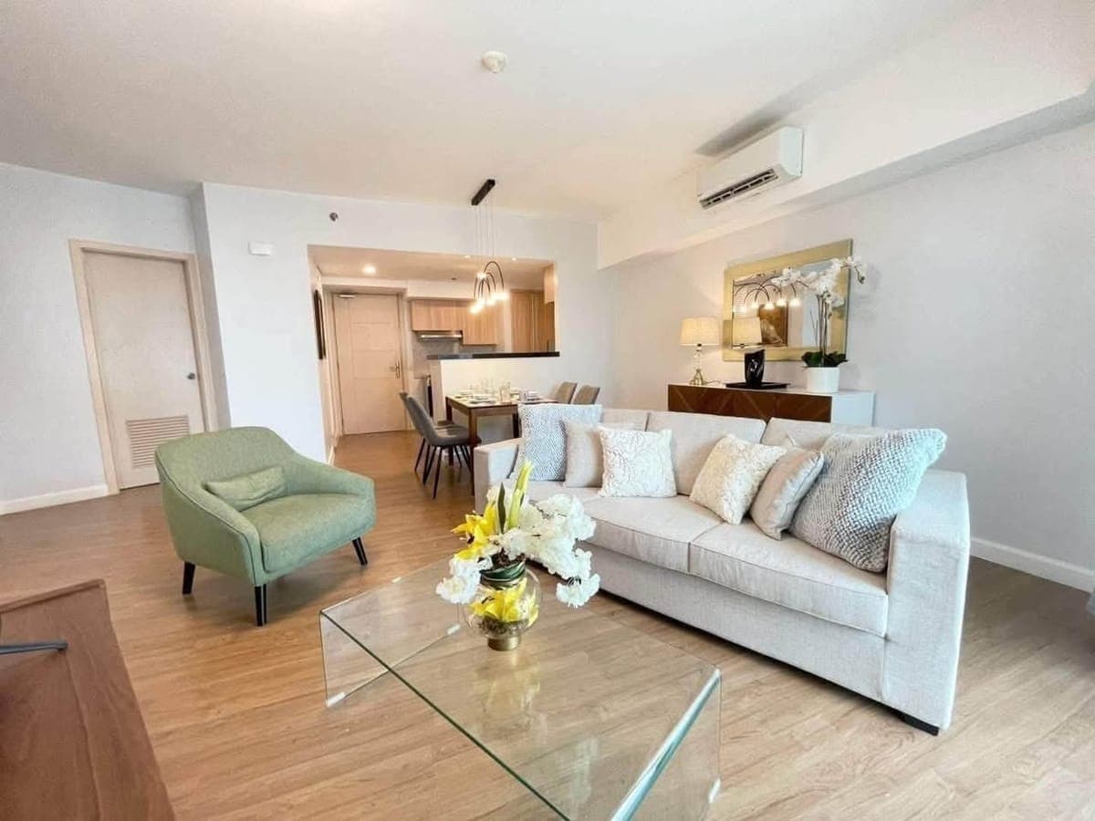 2 Bedroom with Balcony at Solinea Tower 3 Ayala FOR RENT‼️ - photo 5