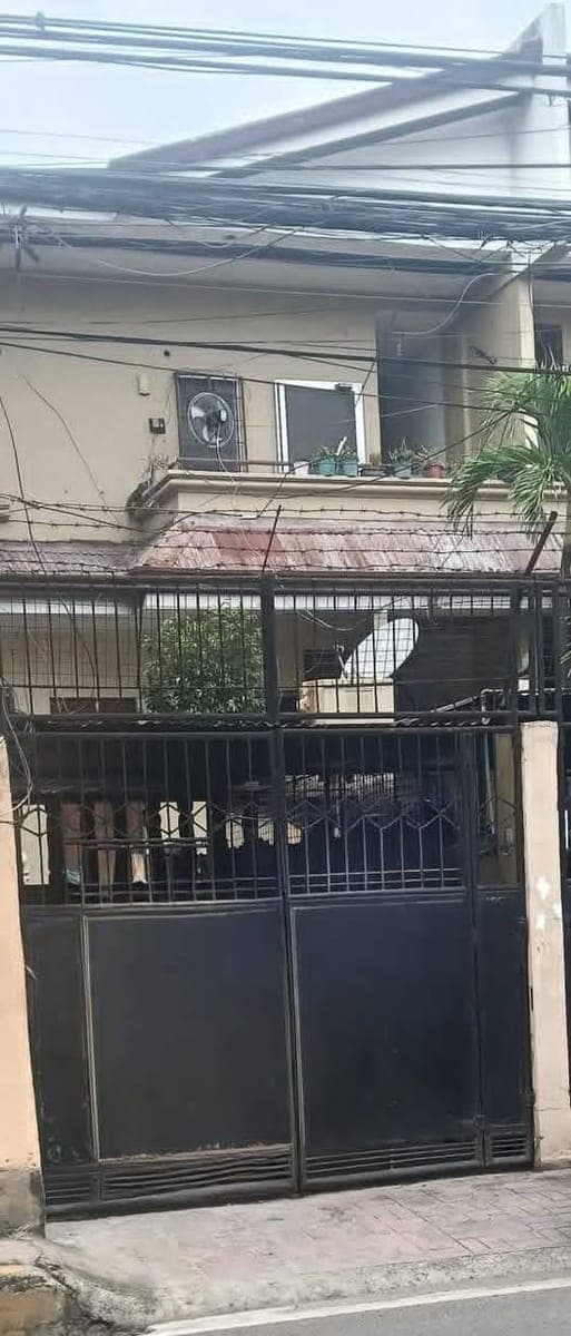 House for Rent  good for 8 pax - photo 1