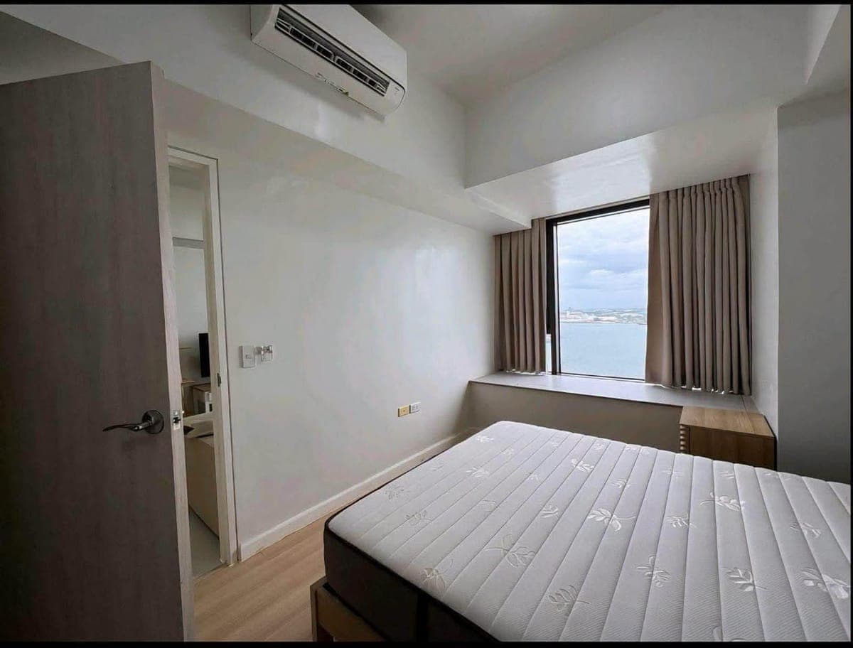 Mandani Bay Condo 1 Bedroom - photo 1