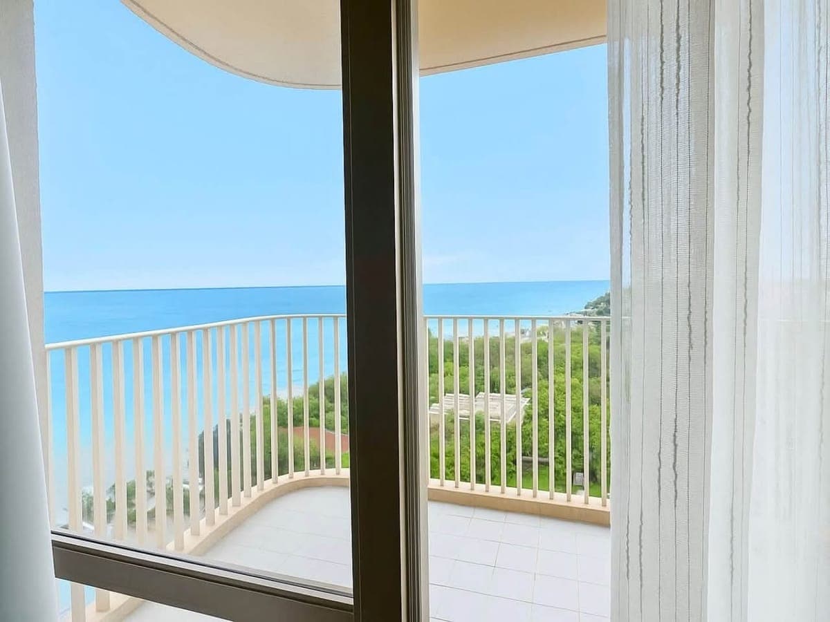 Sharing this beautiful 3BR beachfront residence at Mövenpick Residences in Punta Engaño. 🌴 Fully fu... - photo 3