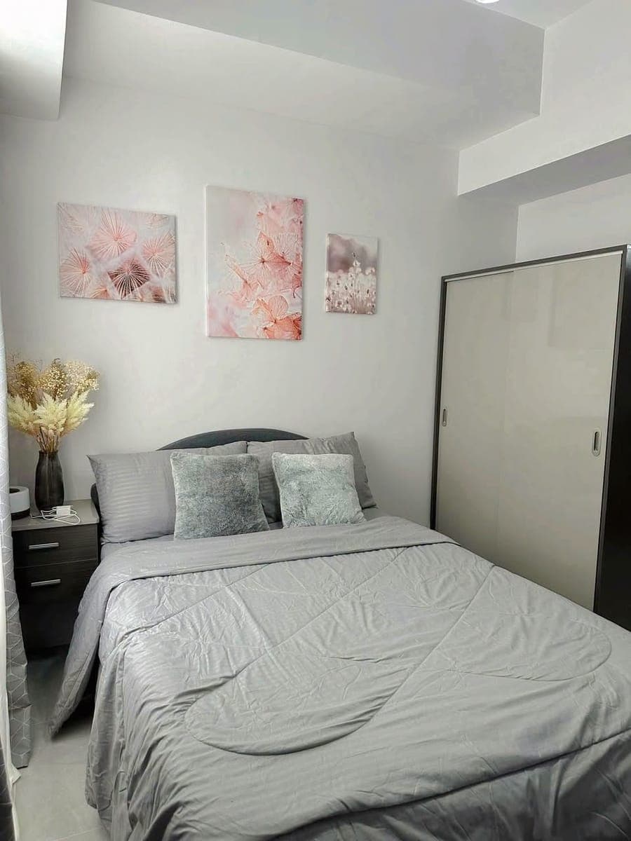 Studio Unit for Rent at Casa Mira Towers Mandaue– ₱18,000/month (Condo Dues Included) 1month advance 1month deposit only - photo 2