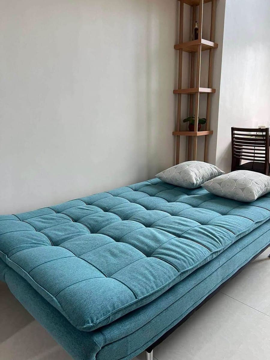 🏙️ MODERN FULLY FURNISHED LOFT-TYPE CONDOMINIUM WITH PARKING FOR RENT 🏙️ - photo 4