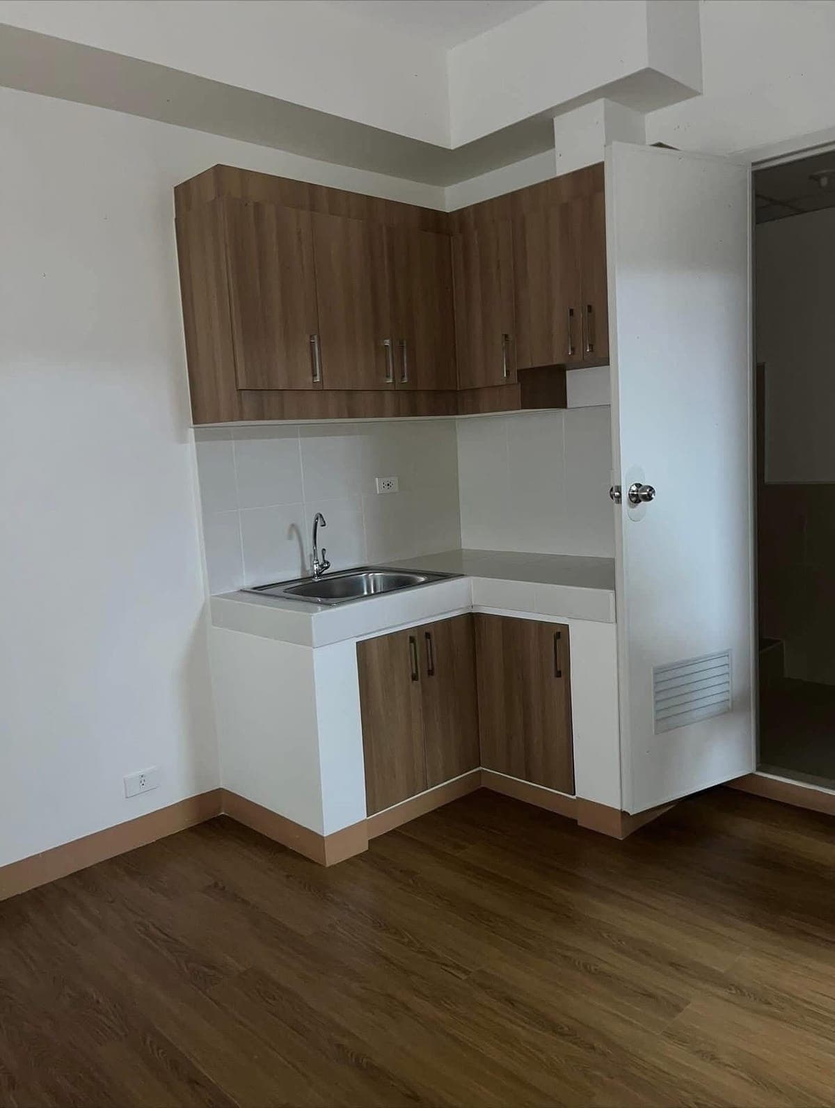 ✨ AFFORDABLE CONDO UNITS FOR RENT IN QUEZON CITY! ✨ - photo 12