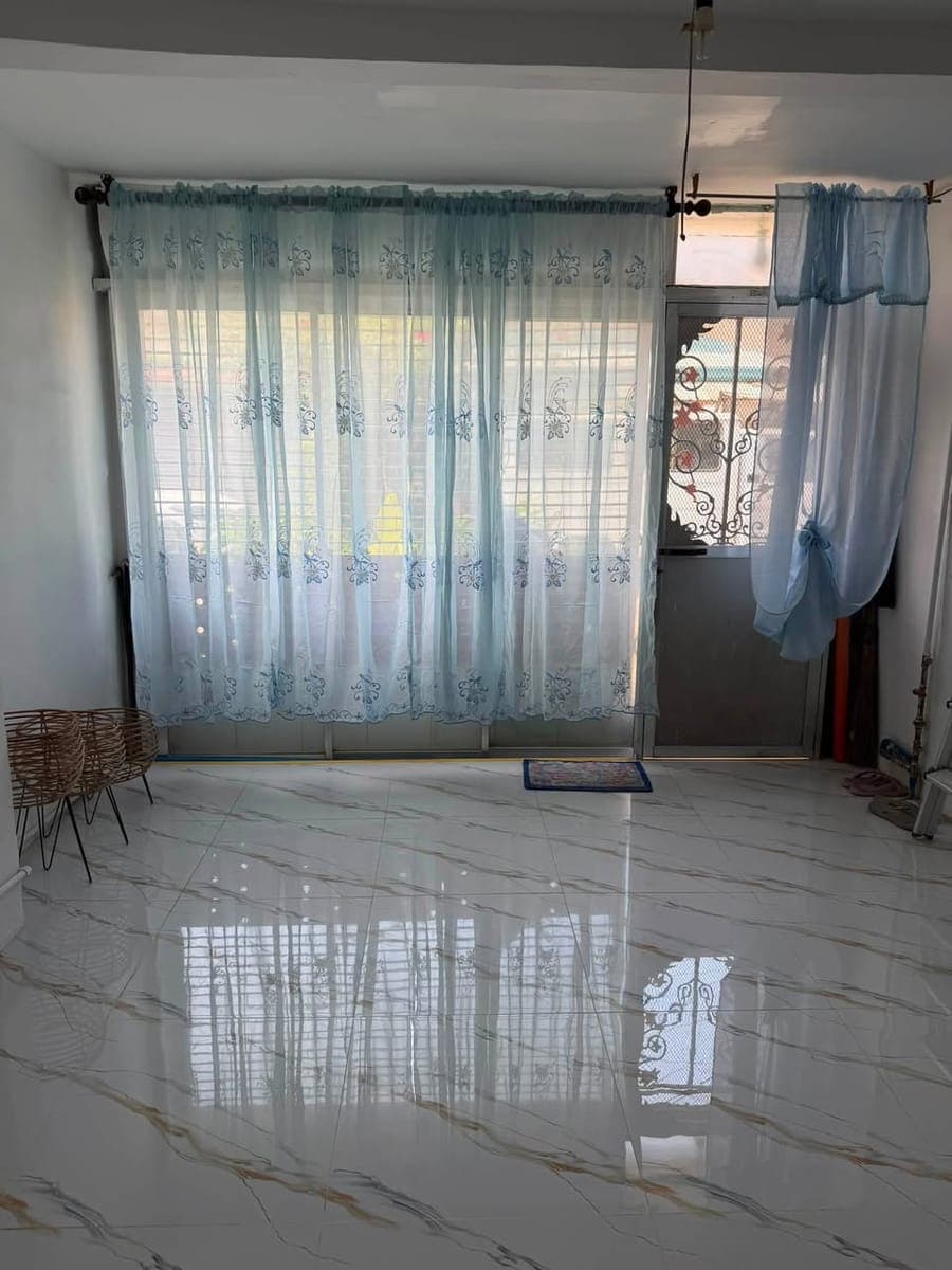 - 3 Storey House for rent! - Villa Leyson, Bacayan, Cebu City - photo 2