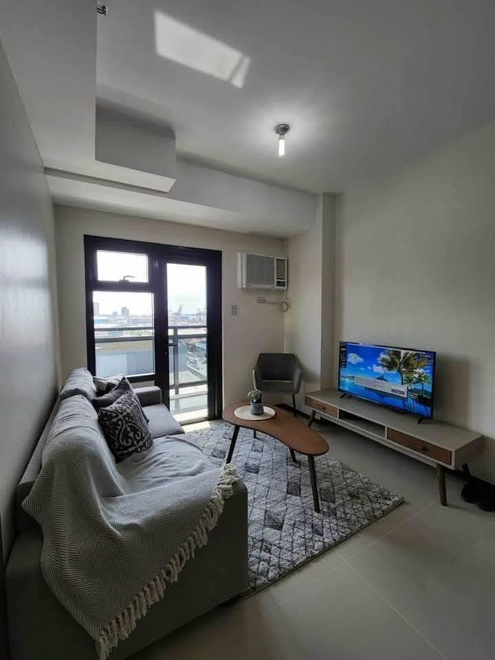 Direct Listing 🏢 FOR RENT | FULLY FURNISHED 1-BEDROOM CONDO - photo 1