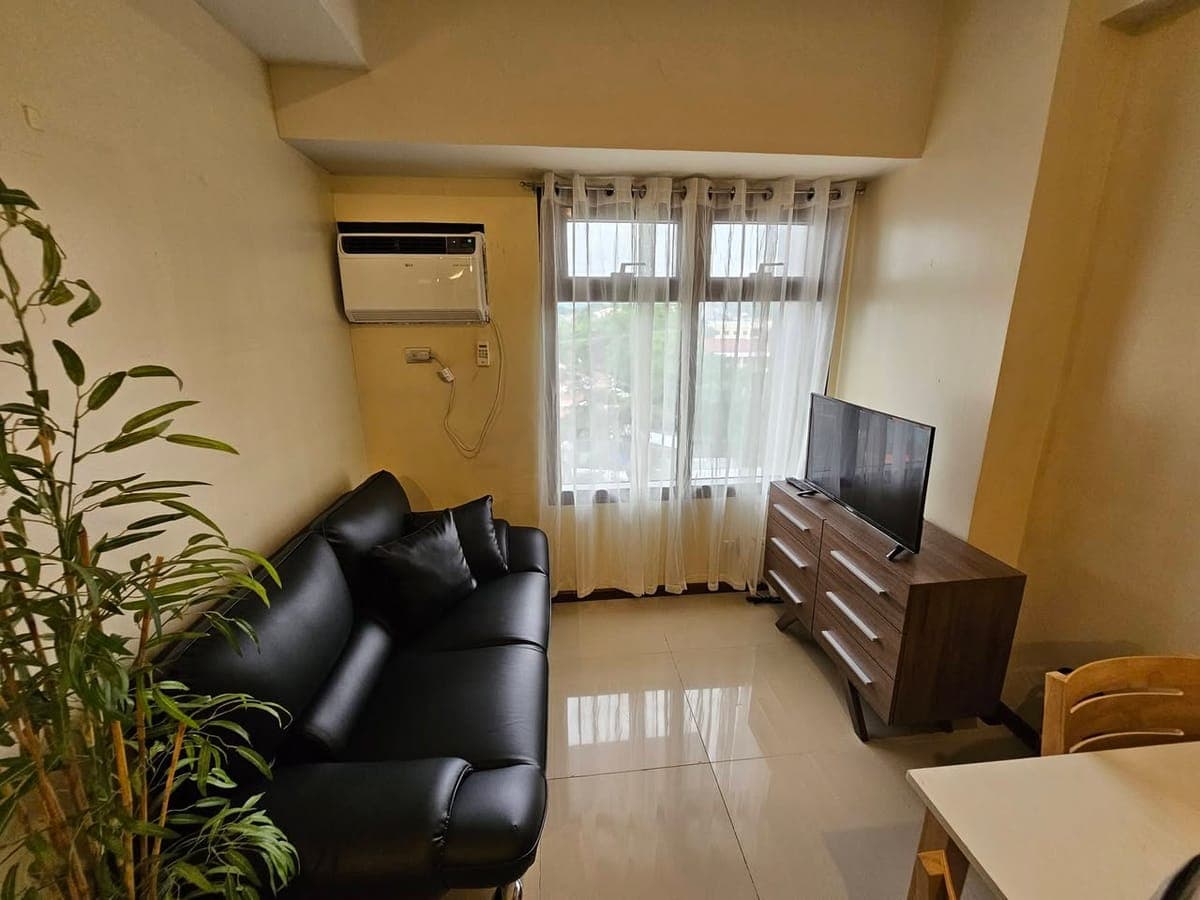 FOR RENT: 1 Bedroom in Azalea Place✨️ - photo 3