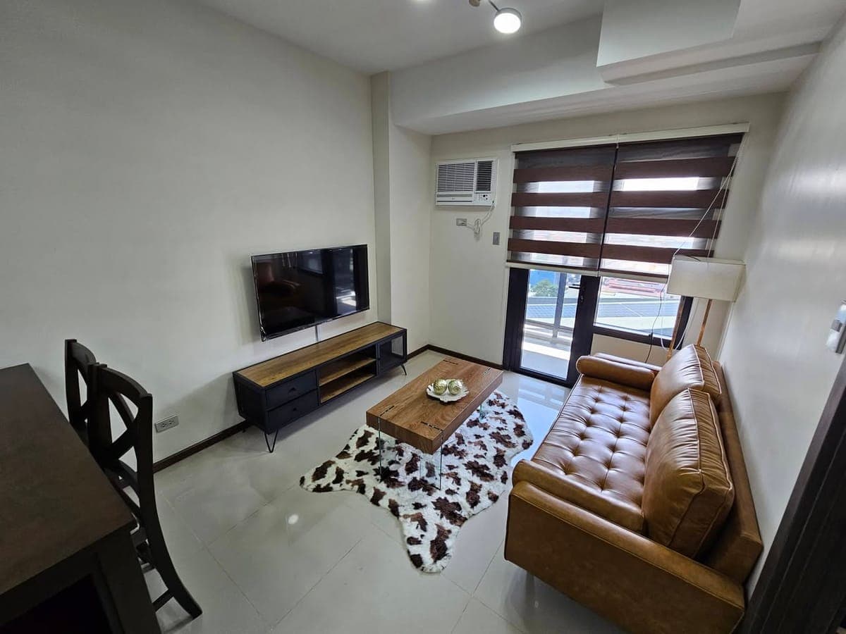 FOR RENT: 1 Bedroom with Balcony in Galleria Residences Tower 1 ✨️ - photo 1