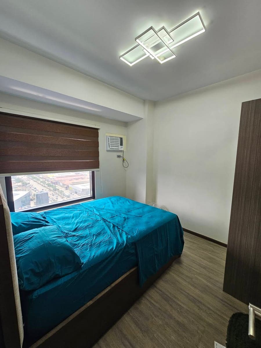 FOR RENT: 1 Bedroom with Balcony in Galleria Residences Tower 1 ✨️ - photo 4