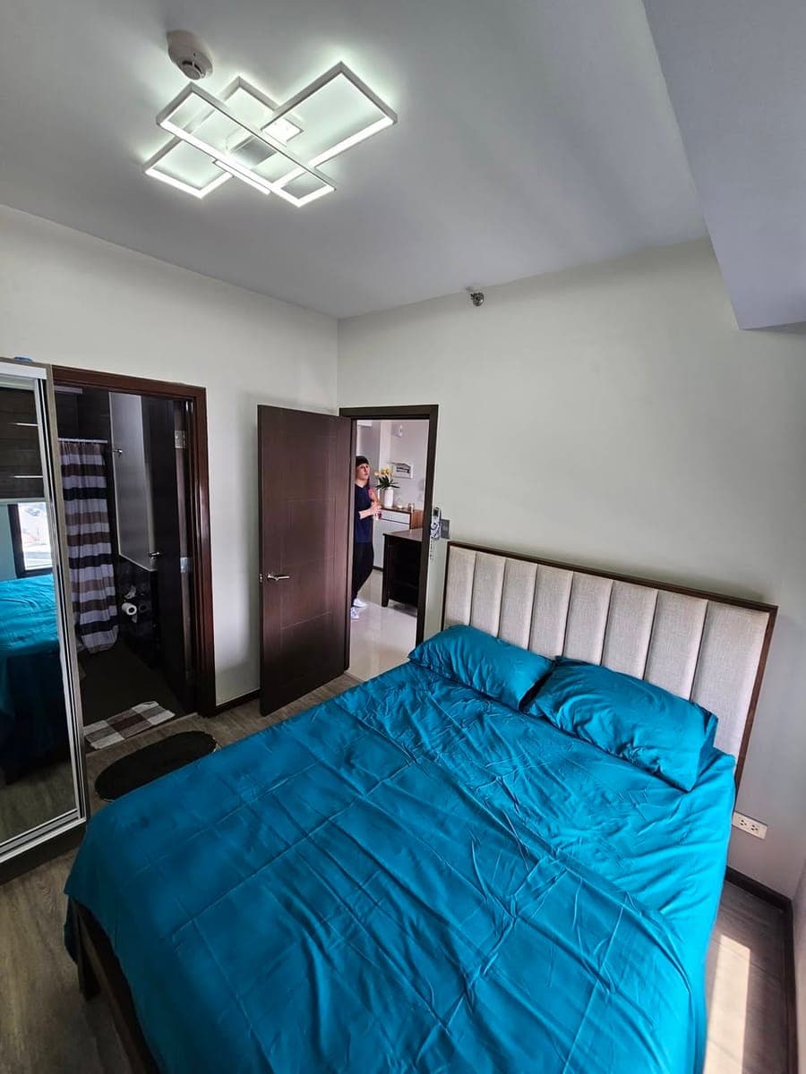 FOR RENT: 1 Bedroom with Balcony in Galleria Residences Tower 1 ✨️ - photo 5