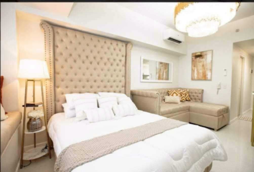 Studio Unit for Rent at Mandani Bay – ₱28,000/month including condo dues - photo 4