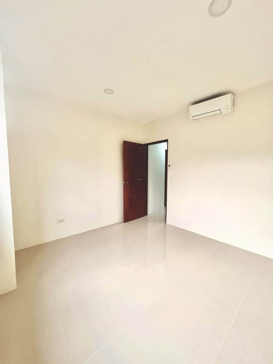 📌 FOR RENT 𝟑-𝐒𝐭𝐨𝐫𝐞𝐲 𝐓𝐨𝐰𝐧𝐡𝐨𝐮𝐬𝐞 𝐟𝐨𝐫 𝐑𝐞𝐧𝐭 – 𝐌𝐚𝐡𝐨𝐠𝐚𝐧𝐲 𝐇𝐨𝐦𝐞𝐬, 𝐋𝐚𝐡... - photo 4