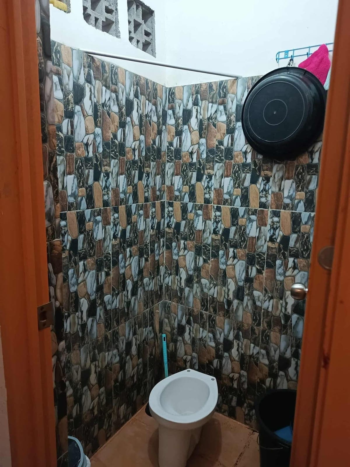 NO DEPOSIT NO ADVANCE JUST SECURITY DEP!!!!NAGHAHANAP KB NG BEDSPACE ? (FOR FEMALE  ANG BAKANTE LOWE... - photo 2