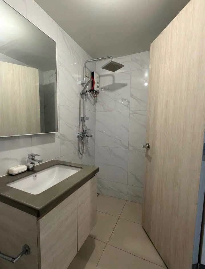 For rent Mandani Bay Condo Unit - - photo 2