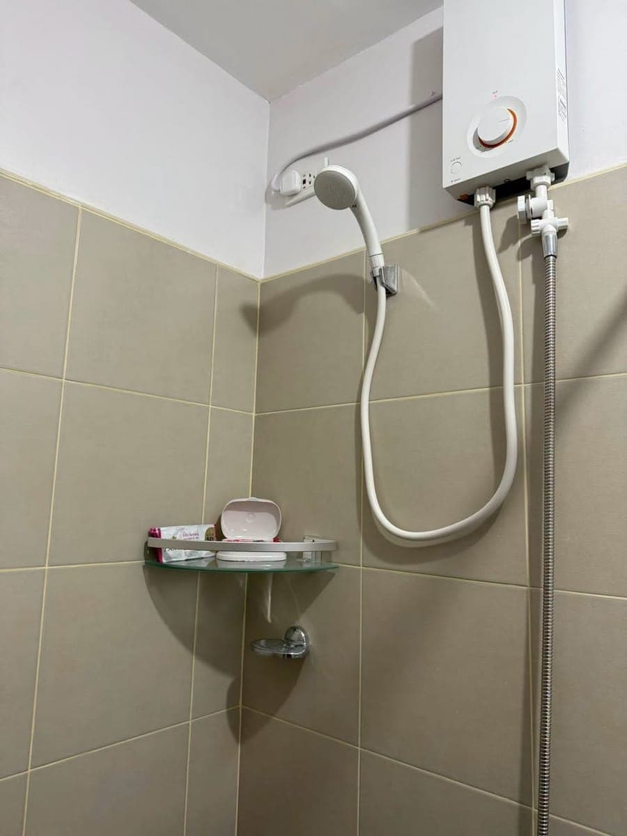 AVAILABLE FOR RENT - photo 1