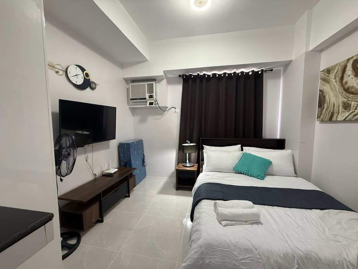 AVAILABLE FOR RENT - photo 2